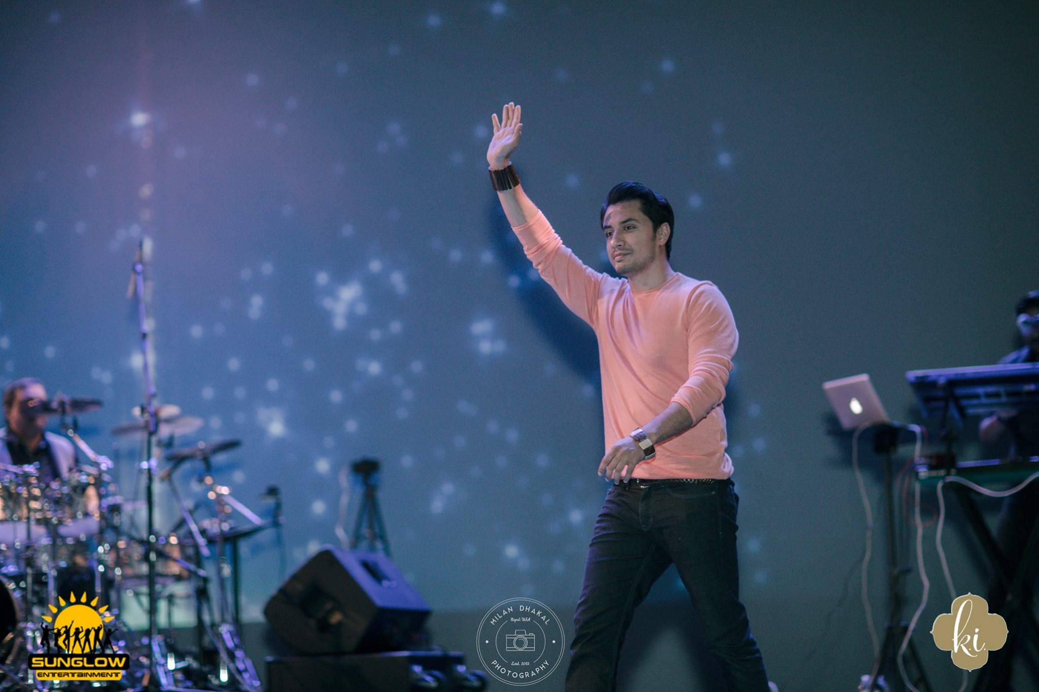 Ali Zafar Live